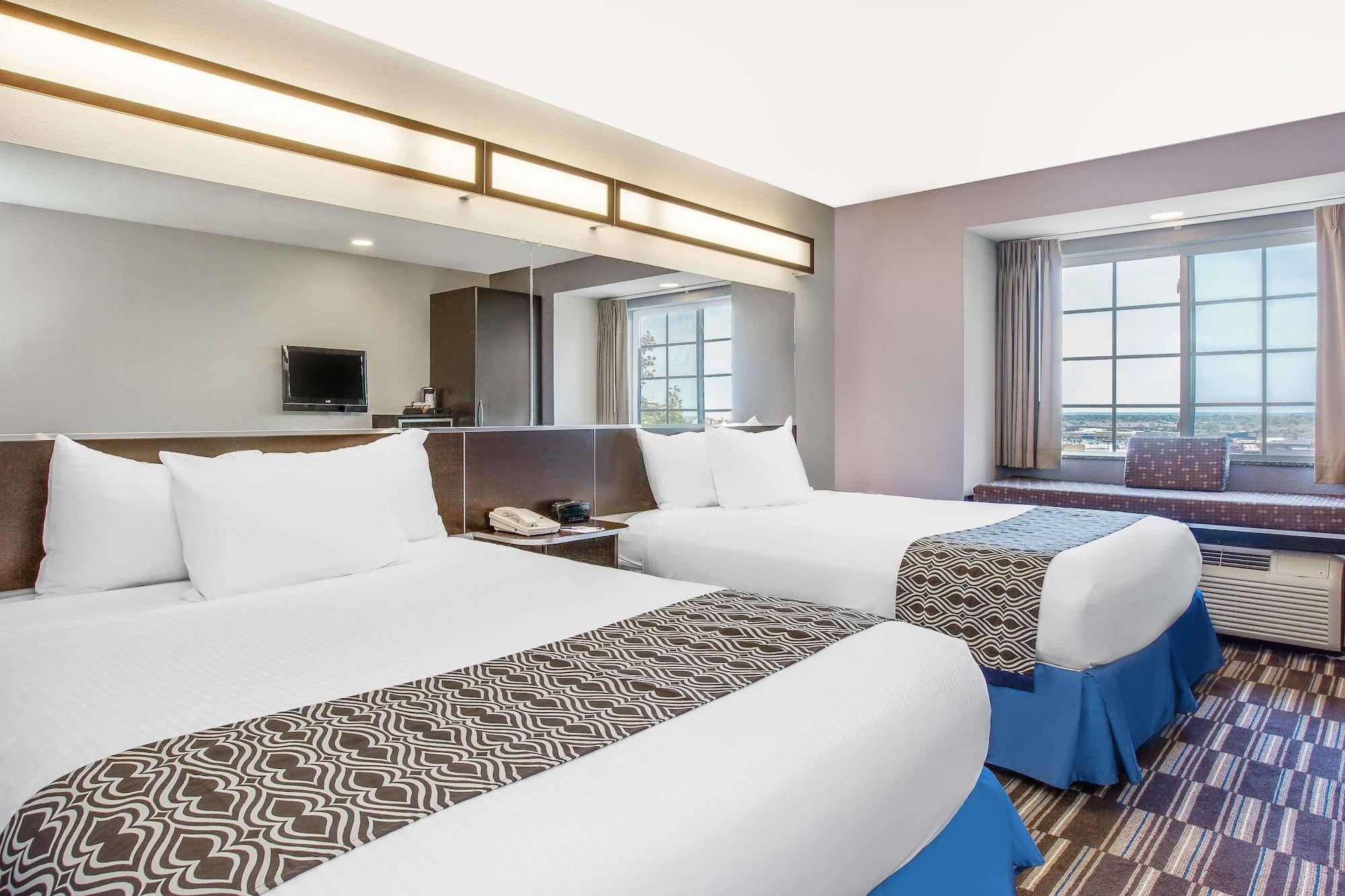 Microtel Inn & Suites By Wyndham Tuscaloosa Exterior foto