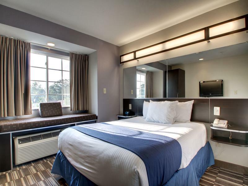 Microtel Inn & Suites By Wyndham Tuscaloosa Exterior foto