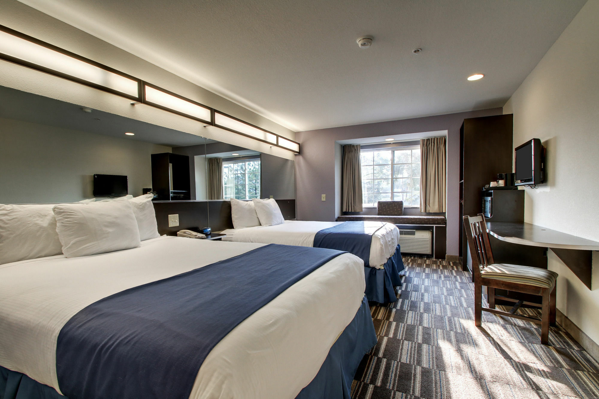 Microtel Inn & Suites By Wyndham Tuscaloosa Exterior foto